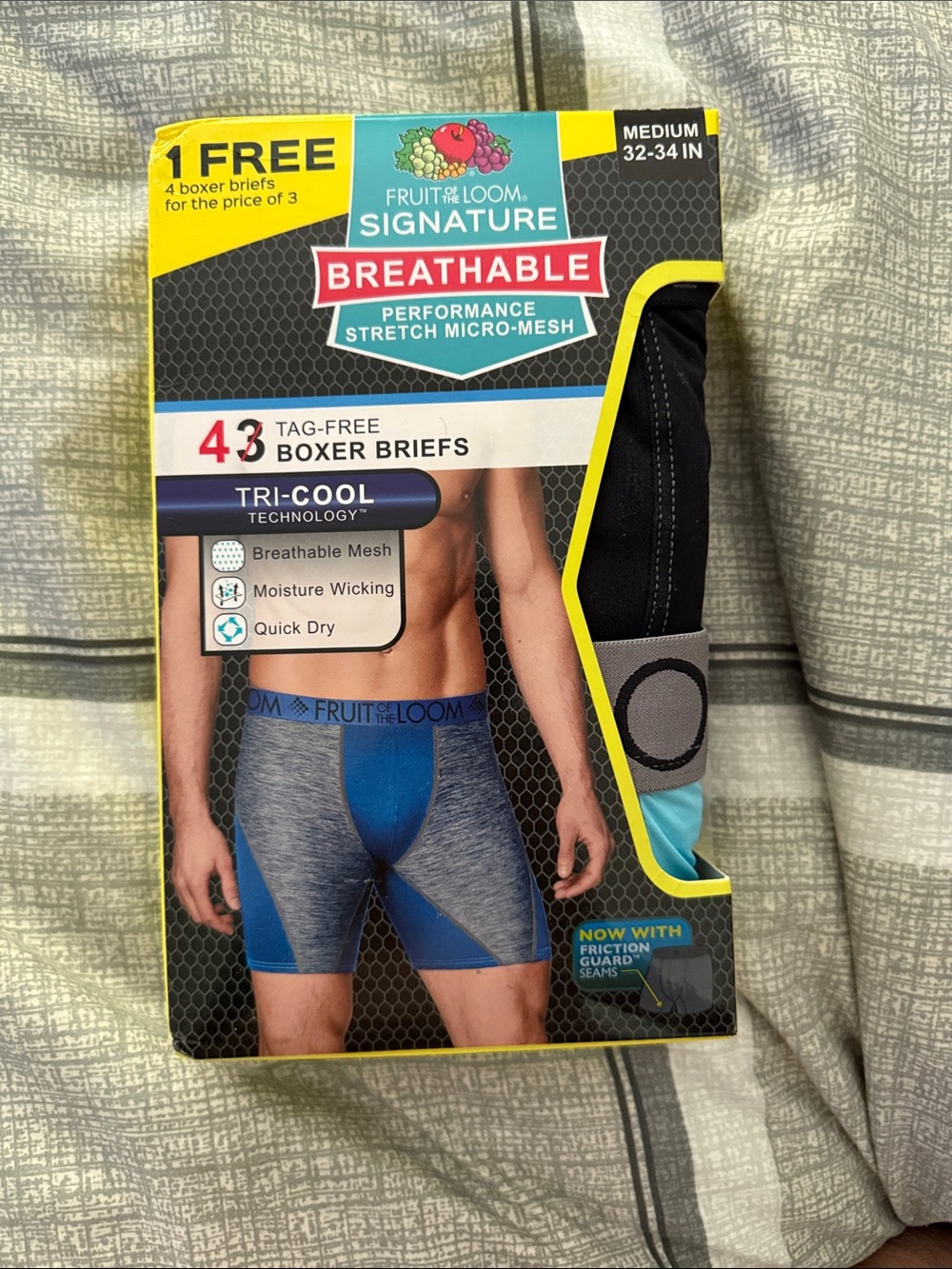 Fruit of the Loom Men's Breathable Boxer Briefs -multi color